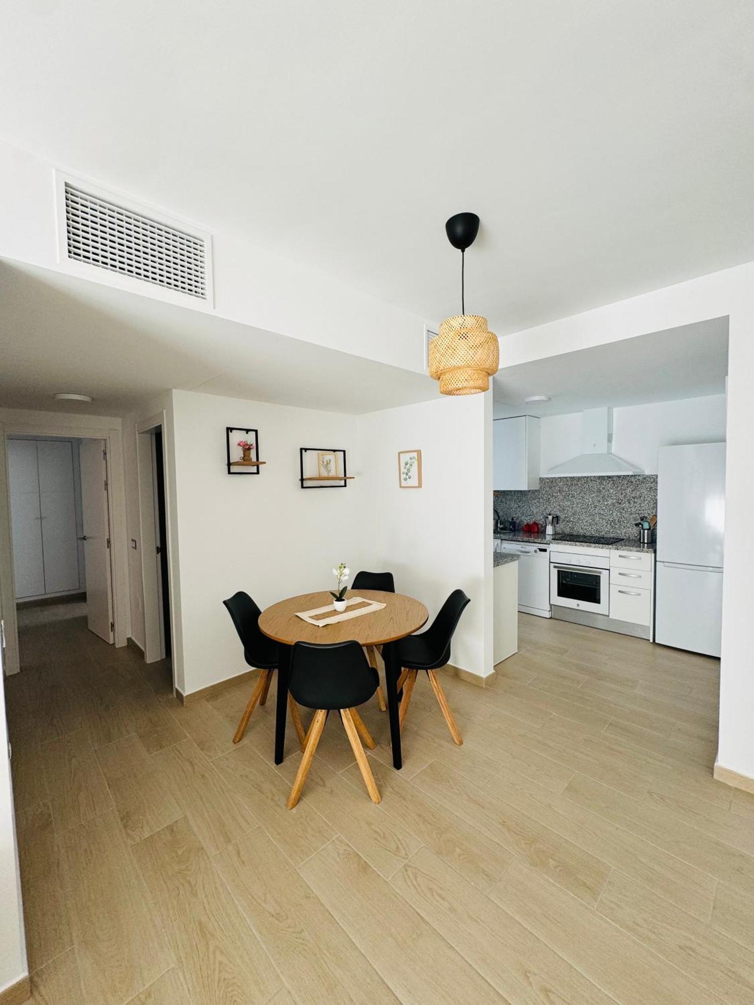 Parking Privado! Sol Y Mar Tu Hogar En La Costa Apartment Естепона Екстериор снимка