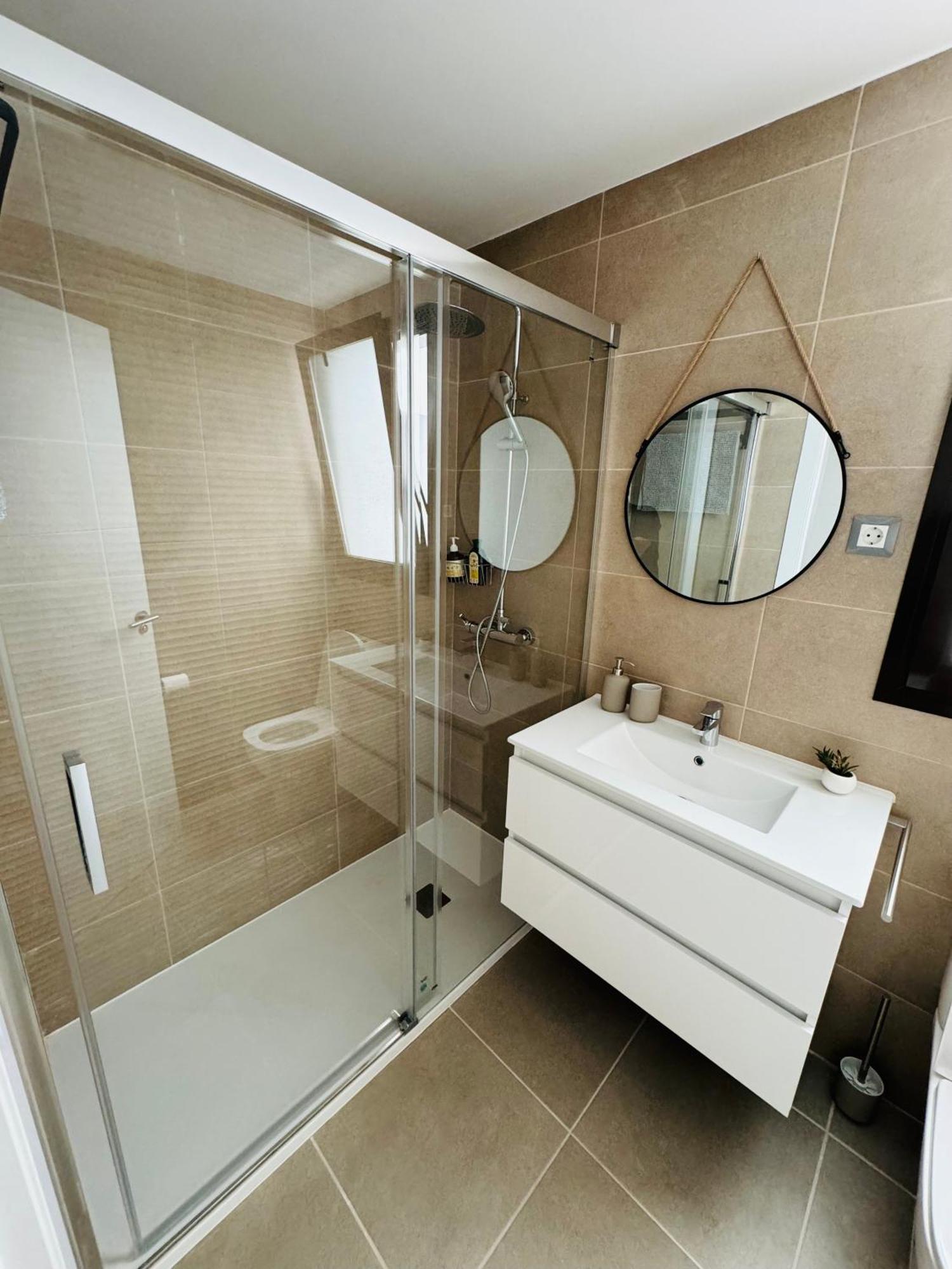 Parking Privado! Sol Y Mar Tu Hogar En La Costa Apartment Естепона Екстериор снимка