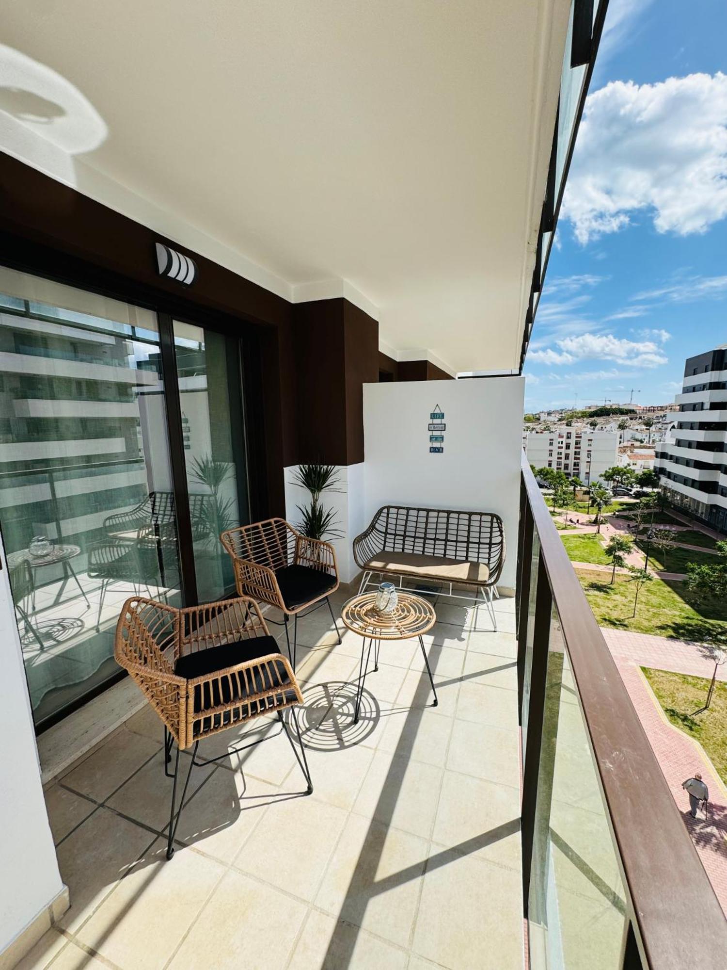 Parking Privado! Sol Y Mar Tu Hogar En La Costa Apartment Естепона Екстериор снимка